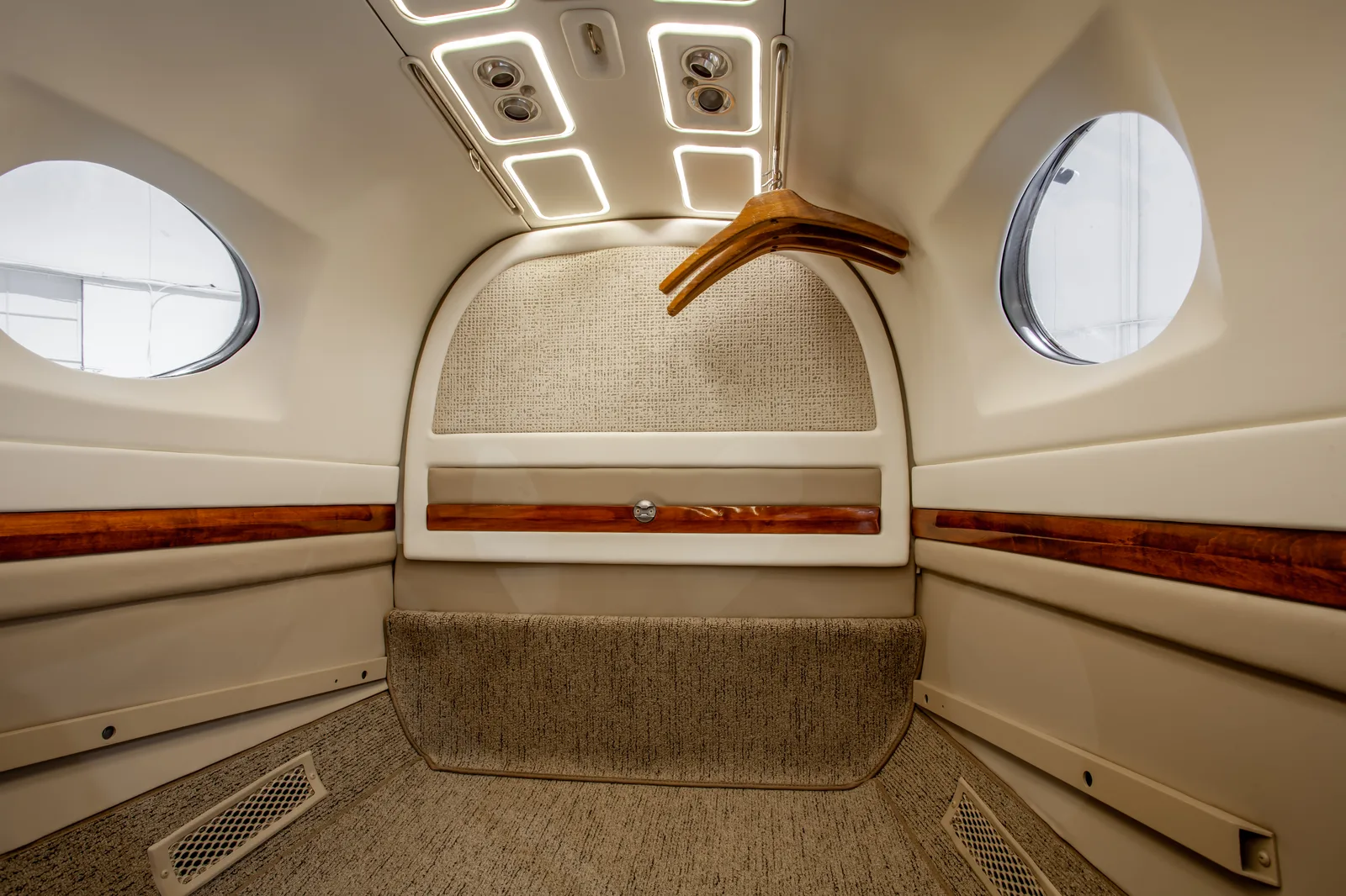 PWI King Air 300 B300 350 LED cabin overhead close-up